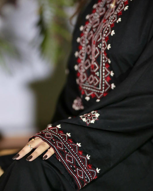 Black Luxe Emb 2pc - Riwaiti Rang