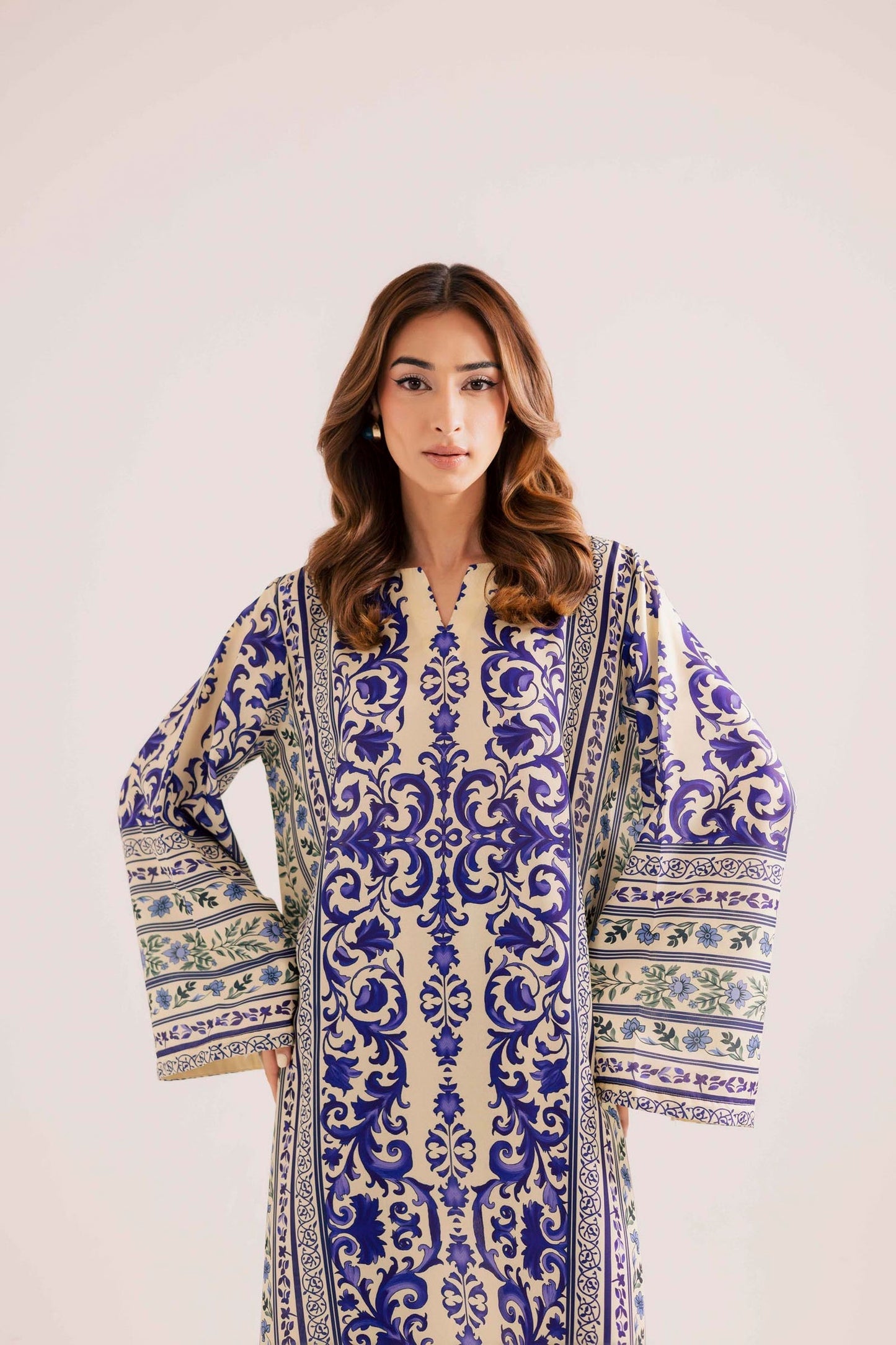 Yumna Printed 2pc Poly Lawn