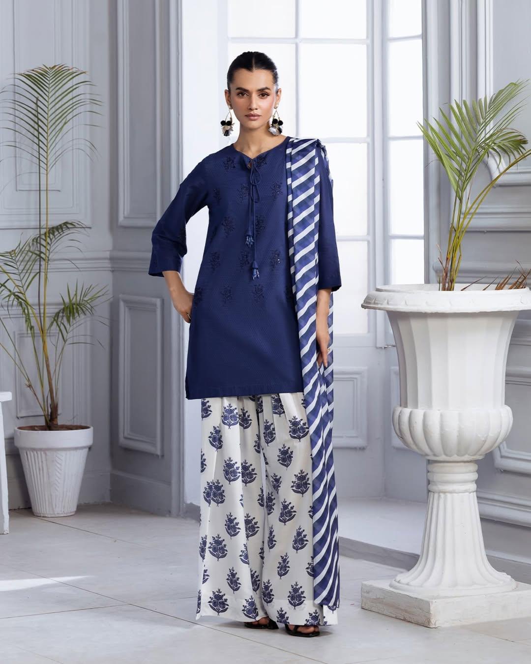 Blue Bloom Emb 3pc
