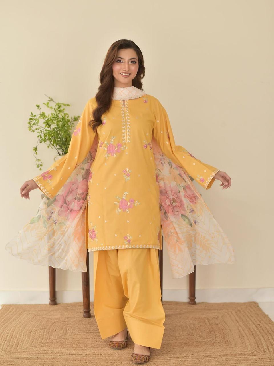 Sunaina Emb 3pc