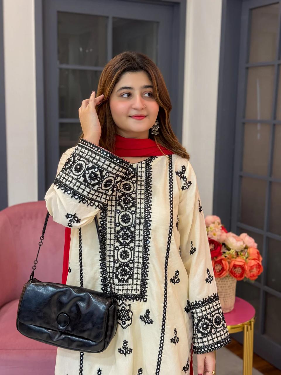 Taaj Emb 3pc