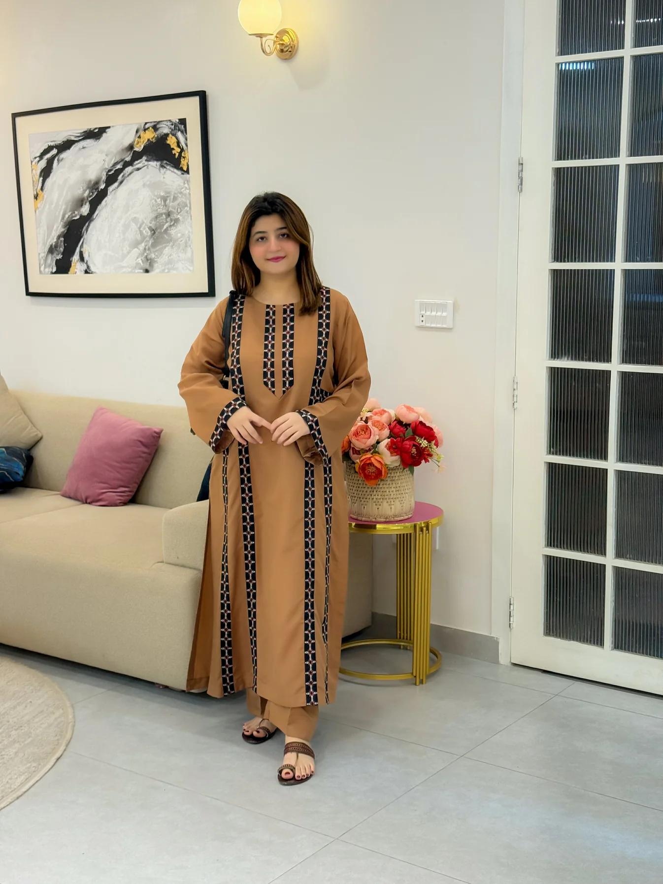 Zainab Emb 2pc