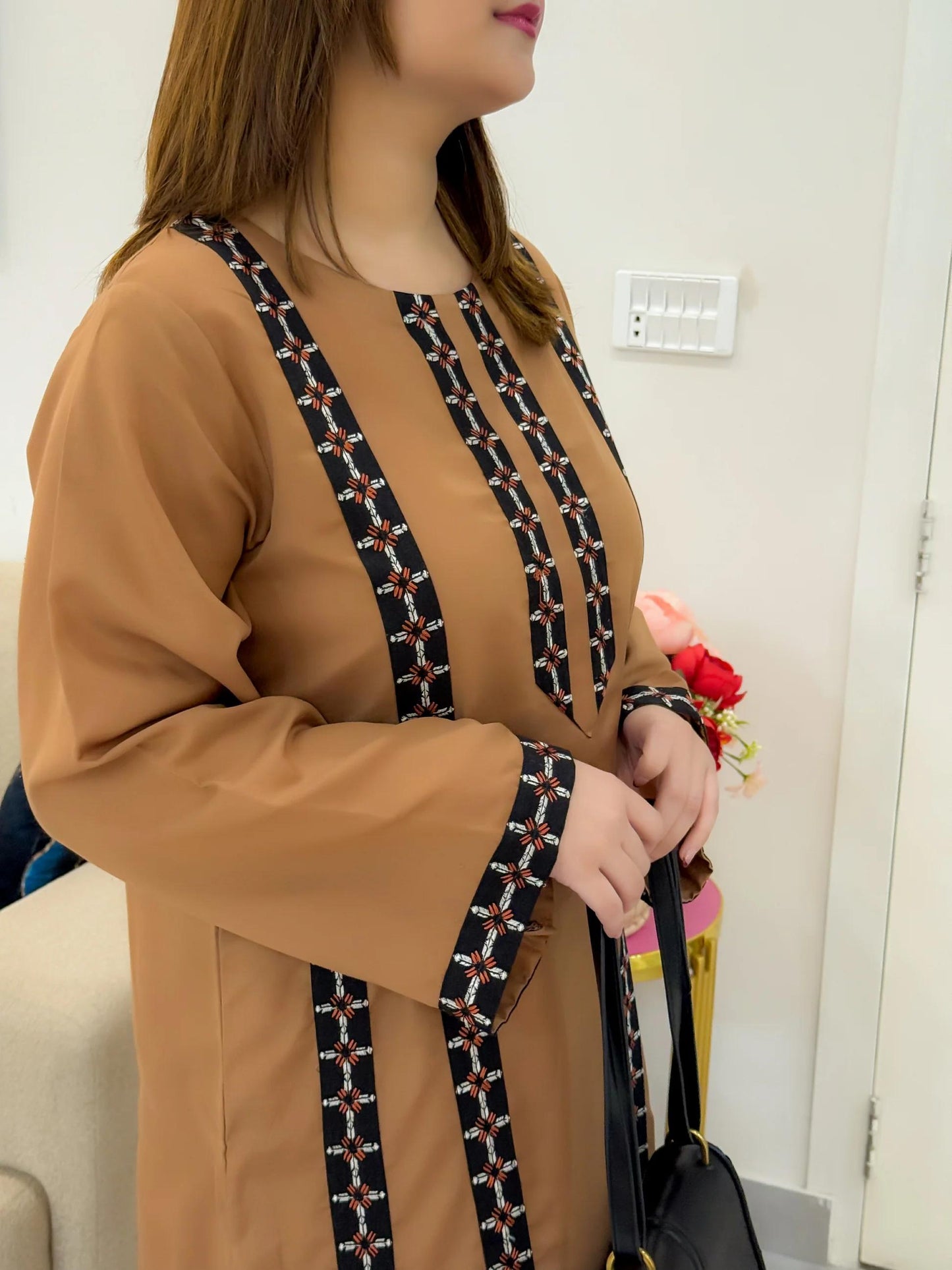 Zainab Emb 2pc