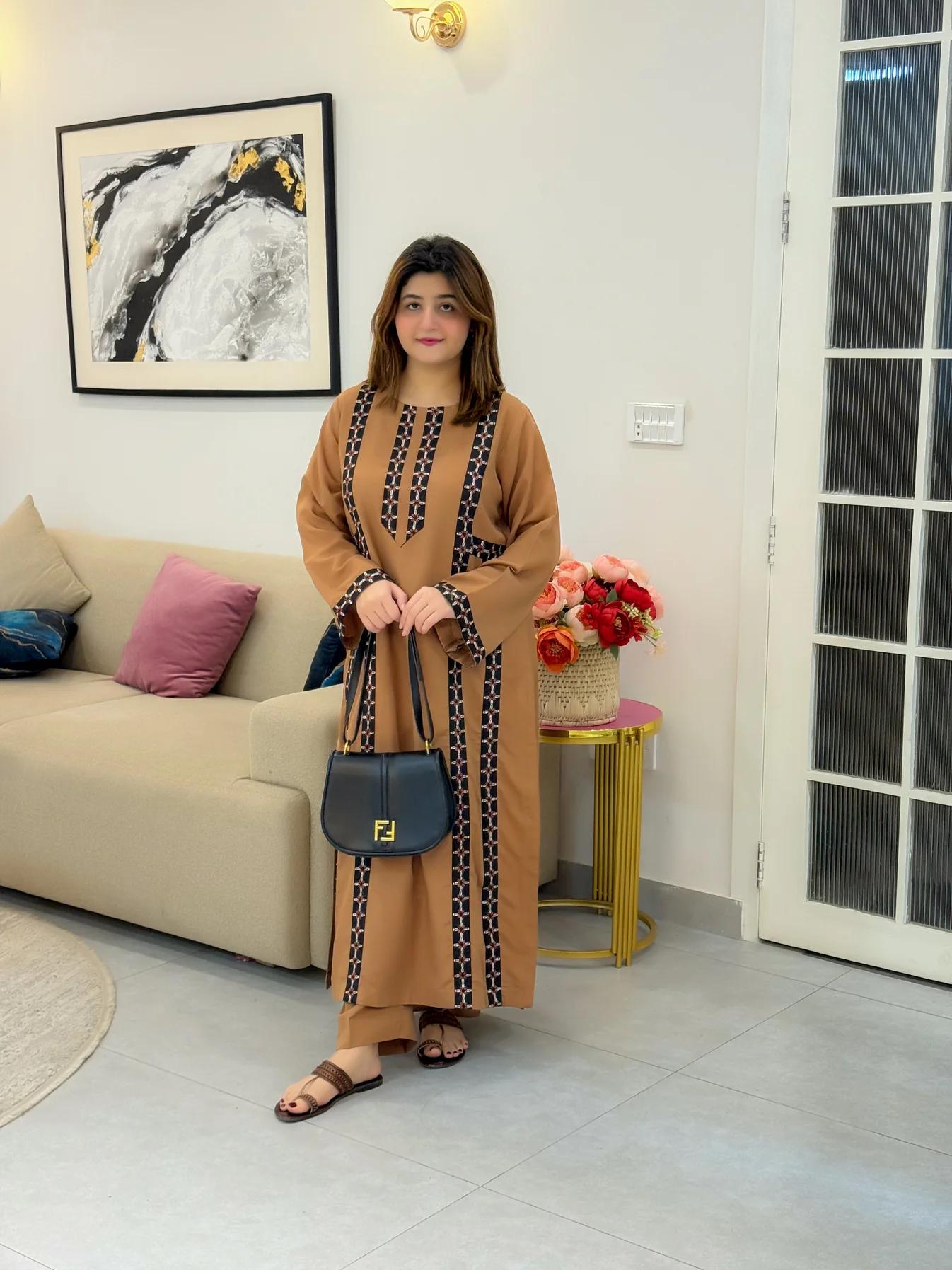 Zainab Emb 2pc