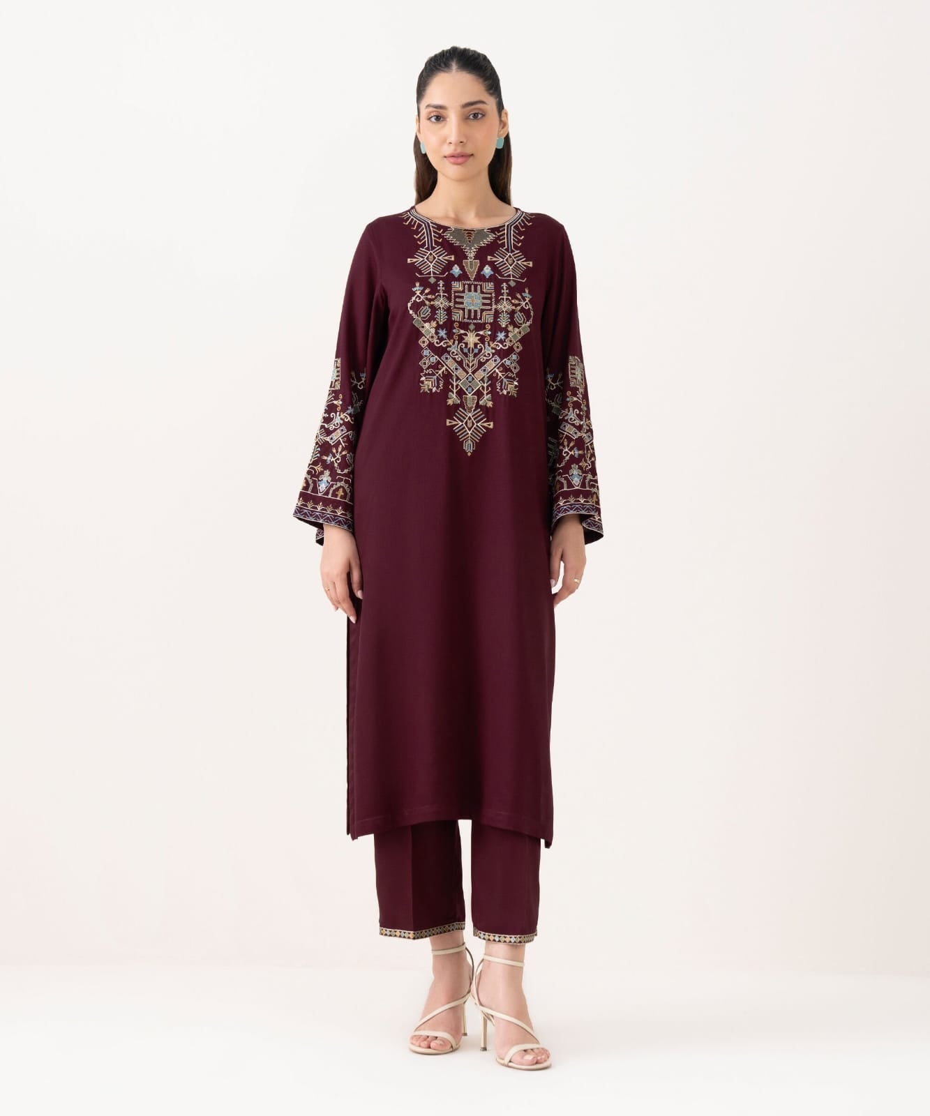 Ayeza Emb 2pc