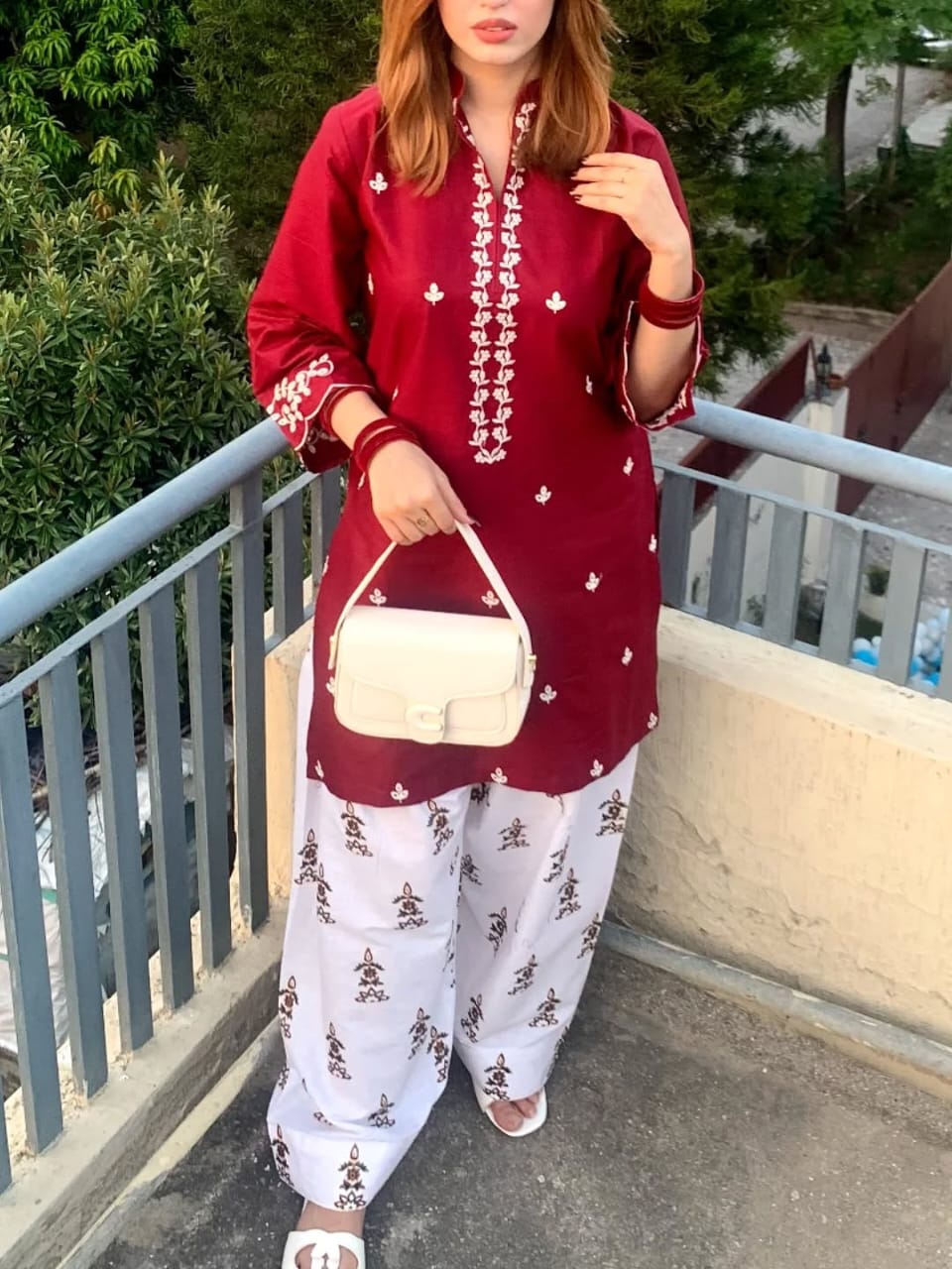 Parwaaz Emb 2pc
