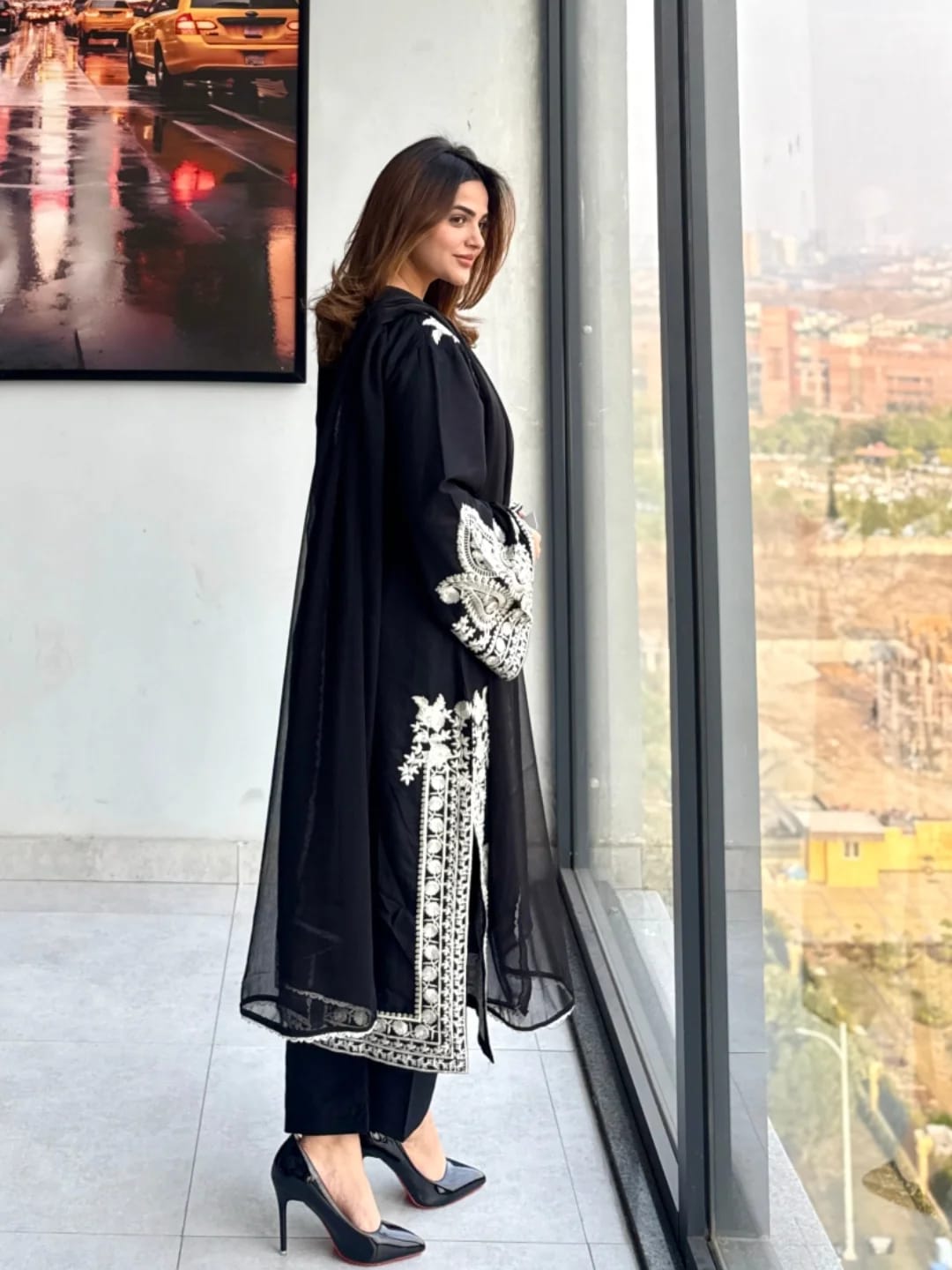 Tania Emb Black 3pc