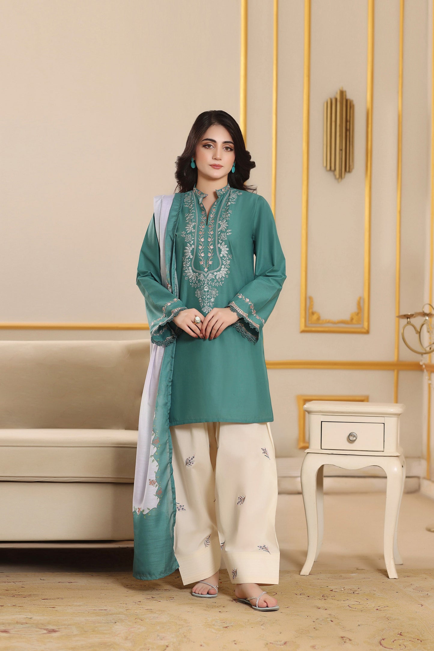 Andaaz Emb 3pc